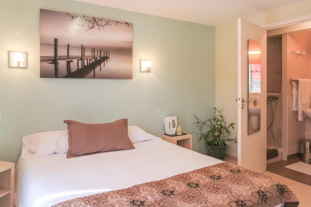 Logis Hotel Restaurant De La Dore Vertolaye Luaran gambar